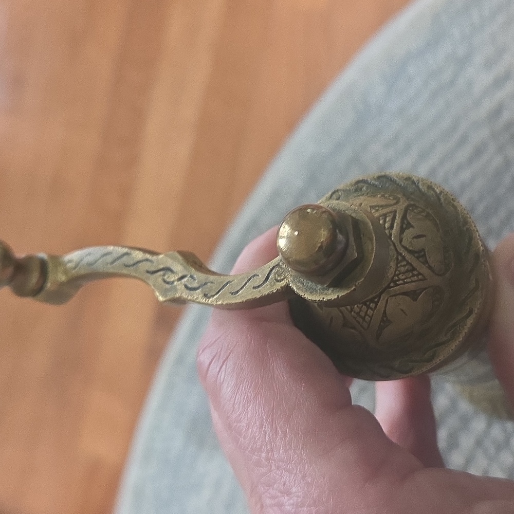 Vintage Brass  Grinder Possibly Salt And Pepper Or Coffee - Picture 9 of 11